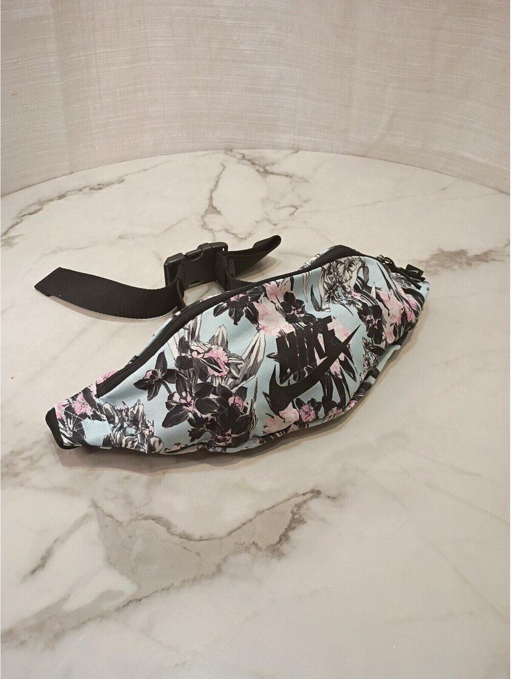 Nike Fanny Pack Blue Flower Used